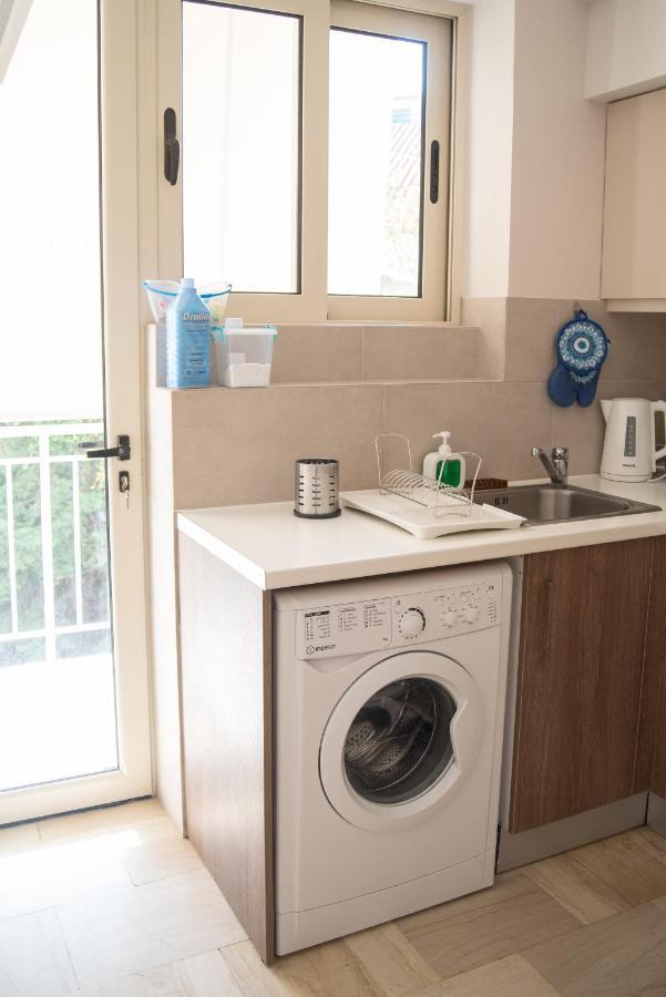 Naiads Nest - The Blue Wave Apartment Varkiza Luaran gambar